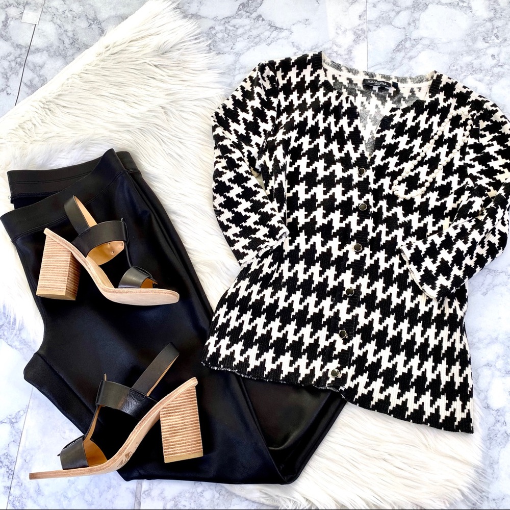 N O T A T I O N S : Houndstooth Patterned Cardigan - image 5